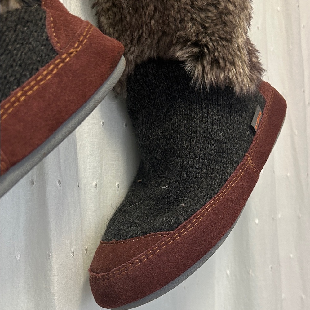 Acorn Slouch Boot/Slipper Women’s 5-6 Black/Brown Faux Fur Trim Loungewear - Picture 5 of 14